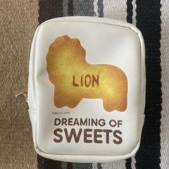 たべっこどうぶつ　ポーチ　GUコラボ完売品