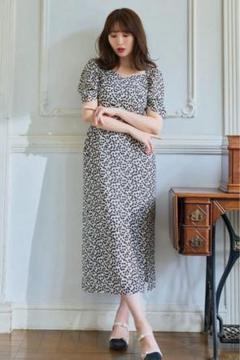 ワンピース CherryPatternCache-CoeurOne-Piece(beige) 8月中旬発送】Cherry Pattern Cache-Coeur One-Piece
