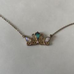 エルサ　王冠　ネックレス