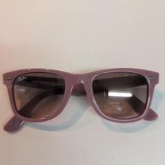 Ray-Ban Wayfarer ピンク サングラス