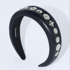 美品！Toga ヘアピン（箱付き）トーガヘアアクセ 美品！Toga ヘアピン（箱付き）トーガヘアアクセ