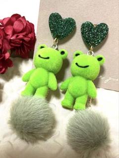 めちゃくちゃ可愛い♡カエルピアス2
