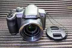 2025年最新】lumix dmc-fz18の人気アイテム - メルカリ