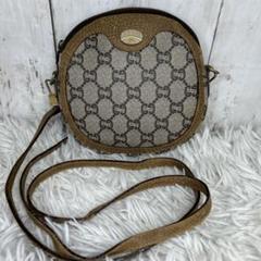 GUCCI ショルダーバッグ　ポシェット　GG レザー　GGスプリームのサムネイル