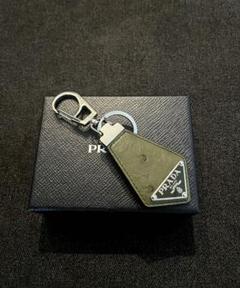 希少 PRADA オーストリッチ 長財布 三角ロゴ 二つ折り ブラウン 2025年最新】プラダ PRADA オーストリッチの人気アイテム - メルカリ