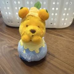 新品タグ付き　香港ディズニー　プーさん　レモン　ぬいぐるみ　キャラクターグッズ 新品タグ付き 香港ディズニー プーさん レモン ぬいぐるみ