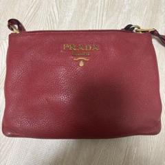 【レア】PRADA レッド バケツバッグ かごバッグ　赤 レア】PRADA レッド バケツバッグ かごバッグ 赤 - メルカリ