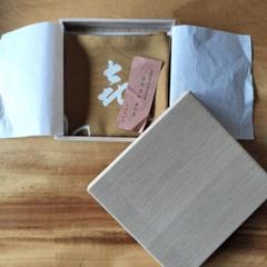 茶道具　諏訪蘇山作　青磁　桃　香合　堀内宗完（兼中斎）極め箱　V　R8201 2025年最新】兼中斎の人気アイテム - メルカリ