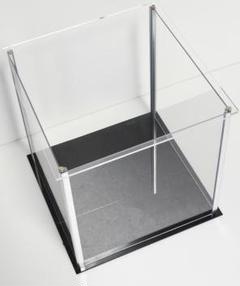 コレクションケース２４６BL　アルミ支柱有　未使用品　No.1