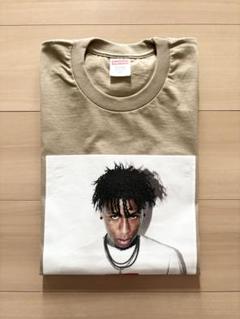 シュプリーム　NBA Youngboy Tee　カーキXLのサムネイル