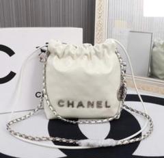 【太ヒールで歩きやすさ◎】シャネル スリングバック CHANEL ホワイト ドローストリングバッグ - メルカリ