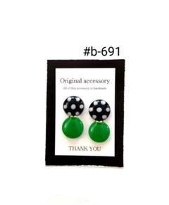 #b-691handmadeピアス/イヤリング レジンピアス/イヤリング