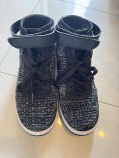 NIKE ハイカット　黒　26センチ