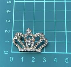 ブローチ　クラウン　アクセサリー　小物　王冠　ゴールド　入学式　卒業式　結婚式のサムネイル