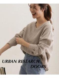 リネンバックタックプルオーバー URBAN RESEARCH DOORS