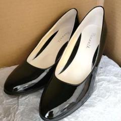 RUNWALK 天然皮革エナメルパンプス24.5 ダークグレー ヒール約5cm