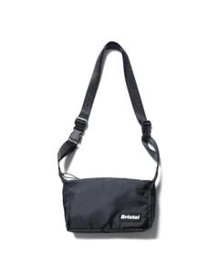 【美品】FCRB ✕ NEW ERA ブリストル　ショルダーバッグ F.C.Real Bristol ✕ NEW ERA ショルダーバッグBLACK - メルカリ