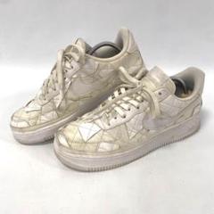 ナイキ×ビリーアイリッシュ/エアフォース1/トリプルホワイト/のサムネイル