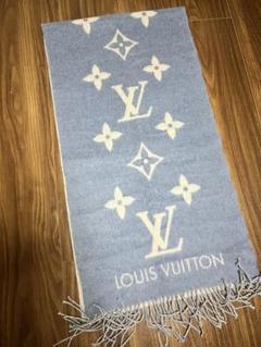 ルイヴィトン LV ロゴ マフラー ネイビー 紺 男女兼用 未使用品 LOUIS VUITTONのフリマアイテム一覧