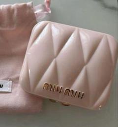 ミュウミュウ MIUMIU ピンク ノベルティ コンパクトミラー ミラー miumiu 】ミュウミュウ のノベルティ コンパクトミラー ミウミウ