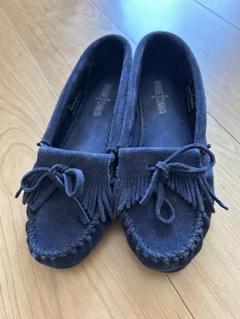 ⭐︎新品未使用Minnetonka ミネトンカモカシン8 スエードスタッズ/25㎝ 楽天市場】【再入荷】【特典付き】【正規品】 ミネトンカ