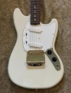 Fender 60s Mustang 2025年限定モデル ゴールドパーツ - メルカリ