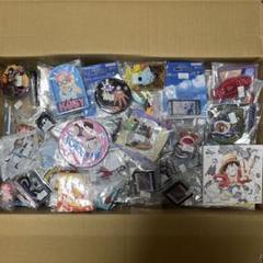 ONE PIECE ワンピース　アニメ　漫画　グッズ　290点以上　まとめ売り ONE PIECE ワンピース グッズ 290点以上 大量 まとめ売り - メルカリ