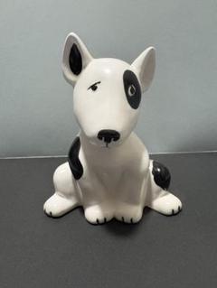 ブルテリア　犬型　貯金箱