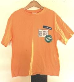 ≪新品≫【送料込み500円】140cm オレンジ　ワンポイント　Tシャツ　半袖