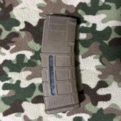 超人気ブティック MAGPUL 米軍実物 PMAG メルカリ - Pマグ12 マグプル 窓付き 30 トイガン