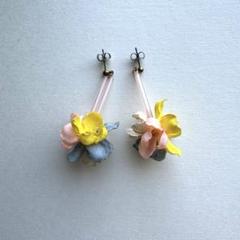 hanairoaiki ぐるぐるりぼん ピアス