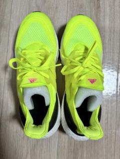 adidas Boost 蛍光イエロー スニーカー