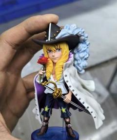 キャベンディッシュ　ワンピース　フィギュア　ガレージキット Amazon.co.jp: 白馬のキャベンディッシュ フィギュア 1/8