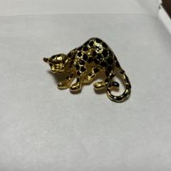 【希少】CINER ブローチ　ゴールド　ヒョウ　ピューマ　ヴィンテージ ヒョウ 豹 ブローチ ゴールド ヴィンテージ アクセサリー