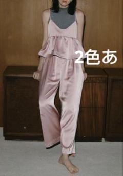 MACHATT サテンタックパンツのサムネイル