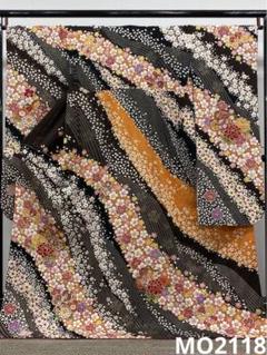 振袖 豪華 銀通し 絞り加工 刺繍 金彩 紋意匠 身丈173cm 撥水加工済
