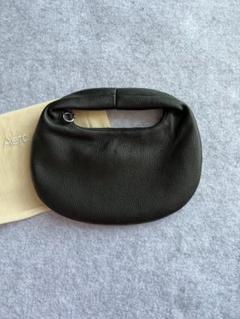 AETA 黒 レザー ハンドバッグ ラウンドワンショルダーM アエタ aeta ラウンドワンショルダー M レザーバッグ - メルカリ