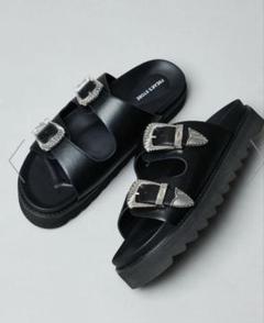 美品✨ヴィヴァイア サンダル 黒 ダブルストラップ メッシュ 軽量 バックル 美品✨ヴィヴァイア サンダル 黒 ダブルストラップ メッシュ
