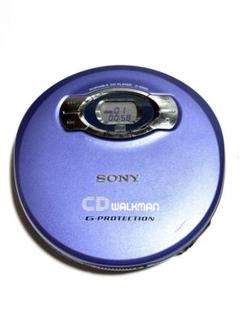 ジャンク❗訳あり‼️SONY CDウォークマン　D-E660 激レア ジャンク❗訳あり‼️SONY CDウォークマン D-E660 激レア - メルカリ