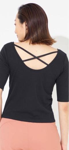 新品未使用！チャコットバッククロス5分袖Tシャツ　黒　Mサイズ 新品未使用！チャコットバッククロス5分袖Tシャツ 黒 Mサイズ