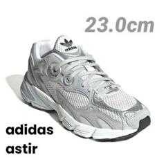 新品　adidas アディダスアスター　23.５ 2025年最新】アディダス アスター 23の人気アイテム - メルカリ