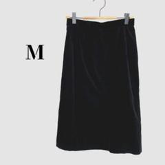 ベロアスカート　タイトスカート　オフィス 通勤 上品 大人きれい　おしゃれ