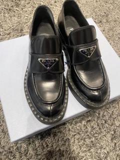 2025年最新】prada ローファーの人気アイテム - メルカリ