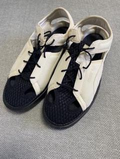 PUMA プーマ　PLATFORM TRACE LITE MULE サンダル