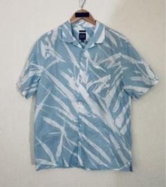 GAP 半袖シャツ 青色の葉柄　ユニセックス　新品　送料込