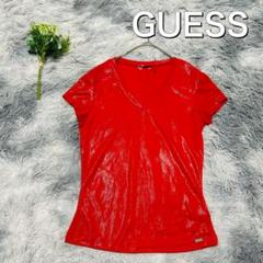GUESS 光沢Vネック Tシャツ　赤