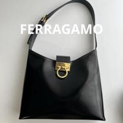 FERRAGAMO フェラガモ ブラックレザーショルダーバッグ