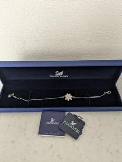 スワロフスキーブレスレット正規品　Liddy 花 ポインティアージュ　美品 スワロフスキーブレスレット正規品 Liddy 花 ポインティアージュ