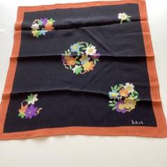 刺繍 花模様 布 50cm