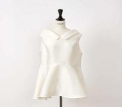 Heve ヘイヴ　LADYBUGトップス　ホワイト　新品未使用タグ付き LADYBUGトップスホワイト